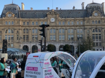 Votre agence événementielle à Annecy s'occupe des événements professionnels, le lancement de la nouvelle ligne de bus, de l'entreprise RATP.