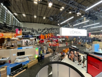 Votre agence événementielle à Annecy s'est chargée de l’organisation sur mesure de la conception d’un stand événementiel pour l’entreprise L'Oréal pour l’événement professionnel Vivatech.