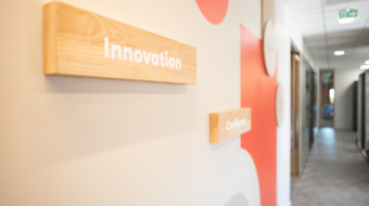 Votre agence événementielle en Haute-Savoie a participé à un événement professionnel sur mesure lors de l’inauguration de la terrasse pour l’entreprise Office Concept.