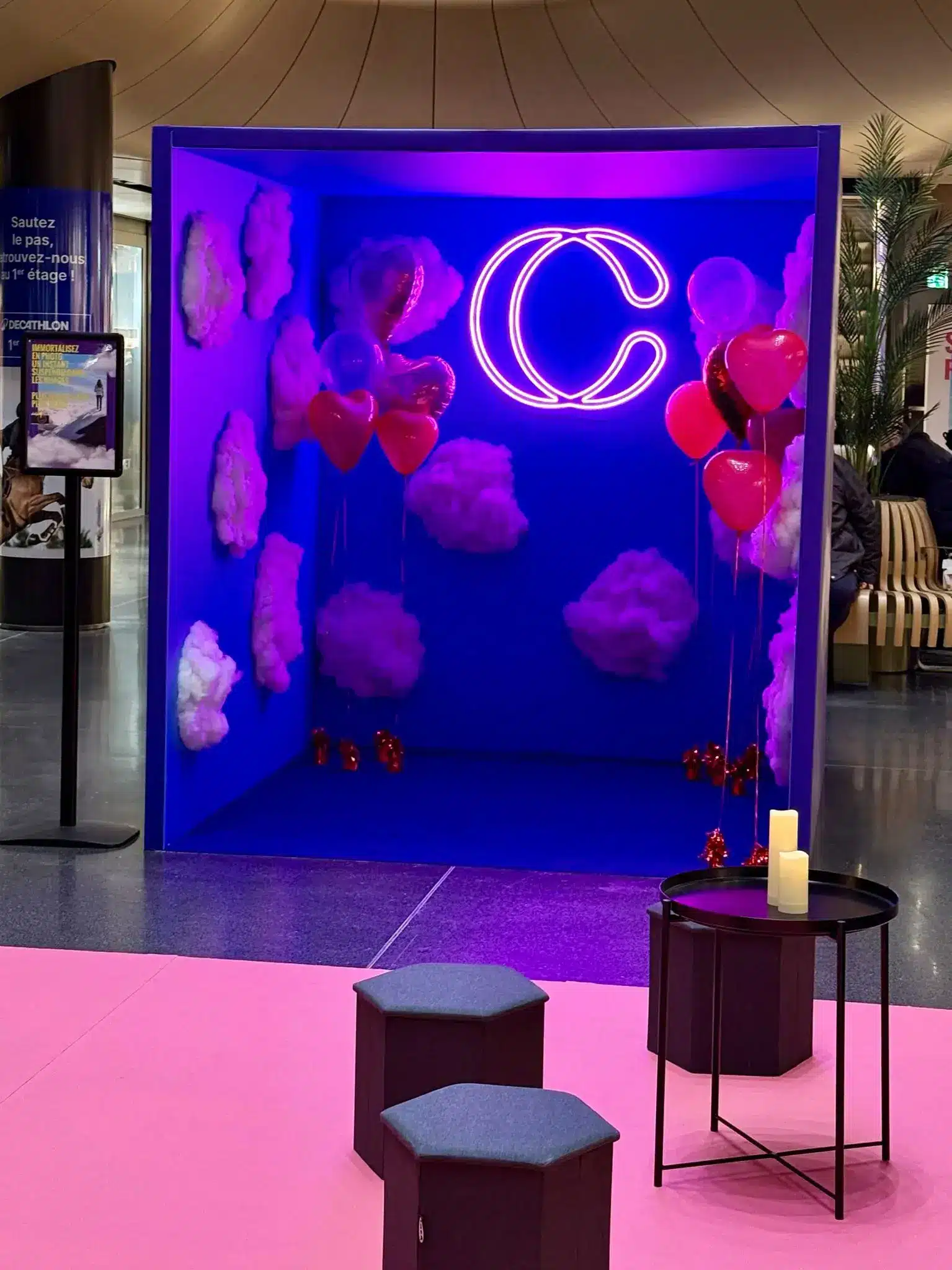 Votre agence événementielle en Haute-Savoie s'occupe des événements professionnels sur mesure du centre commercial Confédération Centre lors de différents événements calendaires.