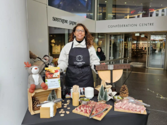 Votre agence événementielle à Annecy s'occupe des événements professionnels sur mesure du centre commercial Confédération Centre lors de différents événements calendaires.